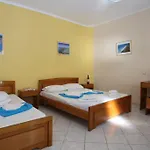 Theochari Angeliki Gp - Studios Apartments Άγιος Νικήτας